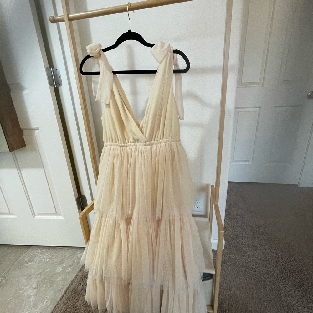 Elegant Cream Maxi Dress